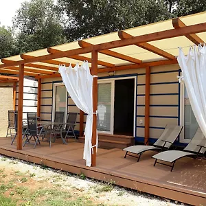 Prázdninový areál Grand Veles Camp Banjole